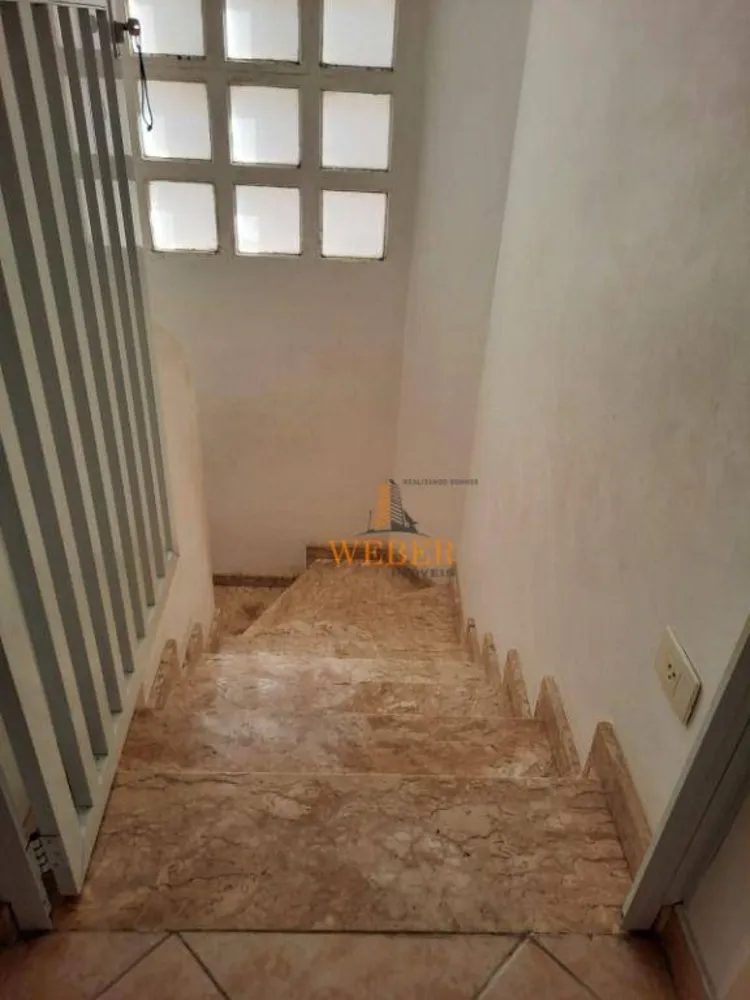 Casa, 3 quartos, 240 m² - Foto 11