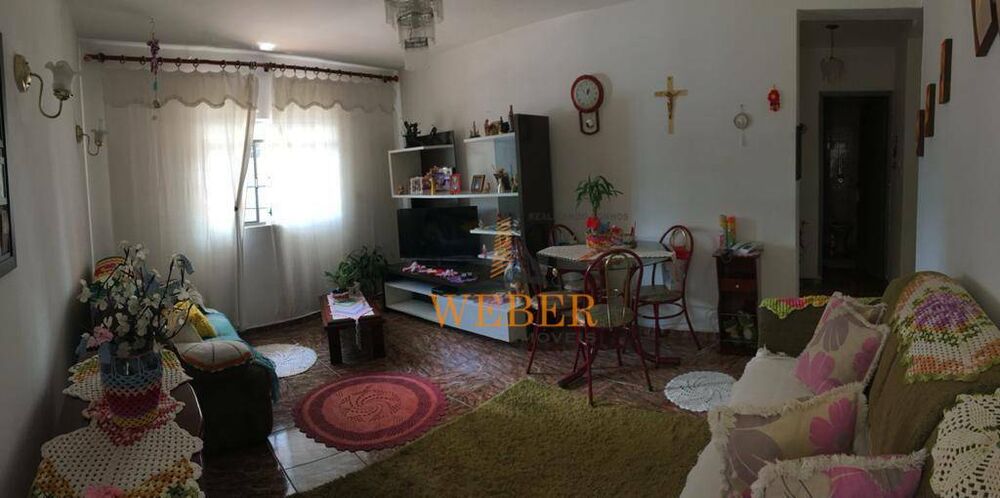 Casa, 3 quartos, 203 m² - Foto 2
