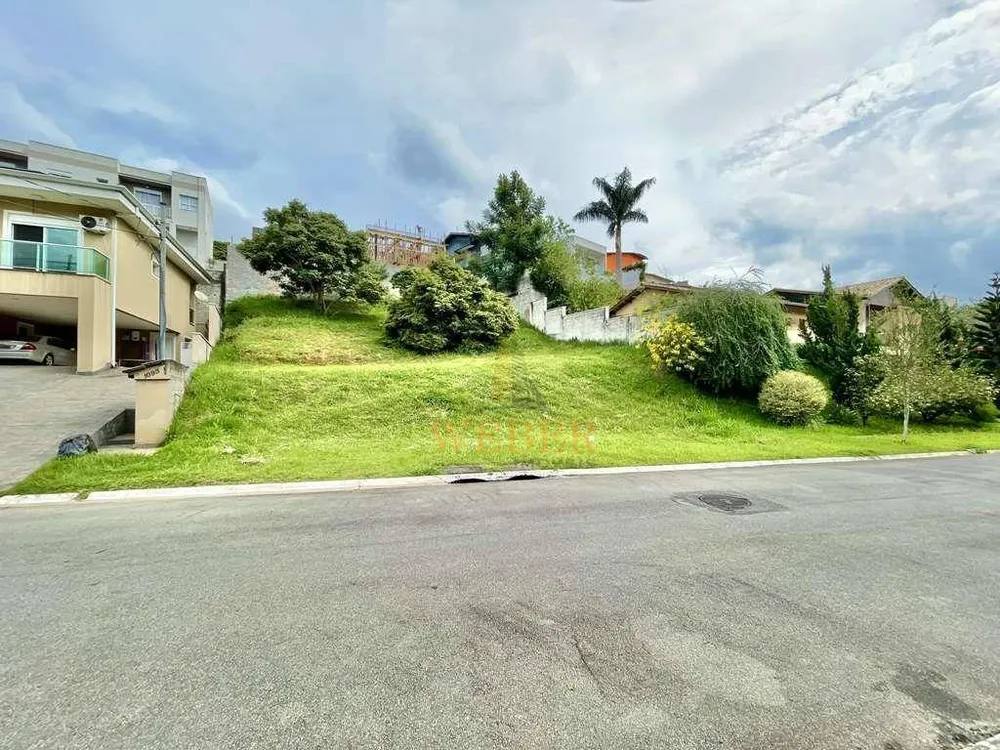 Loteamento e Condomínio, 516 m² - Foto 1