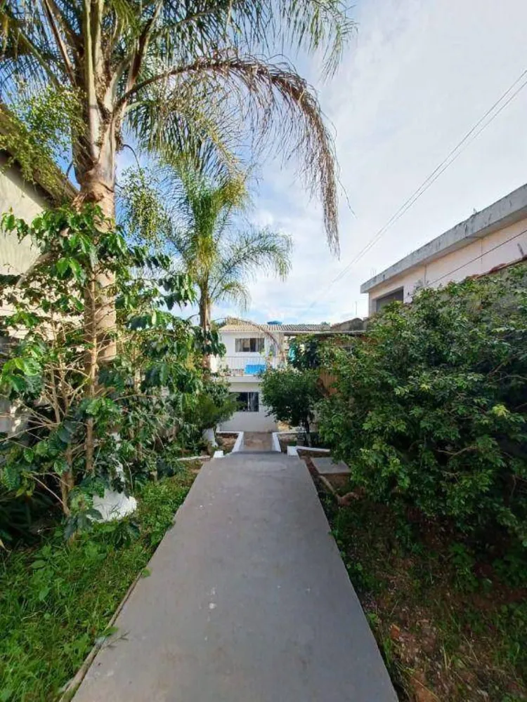 Casa, 3 quartos, 218 m² - Foto 1