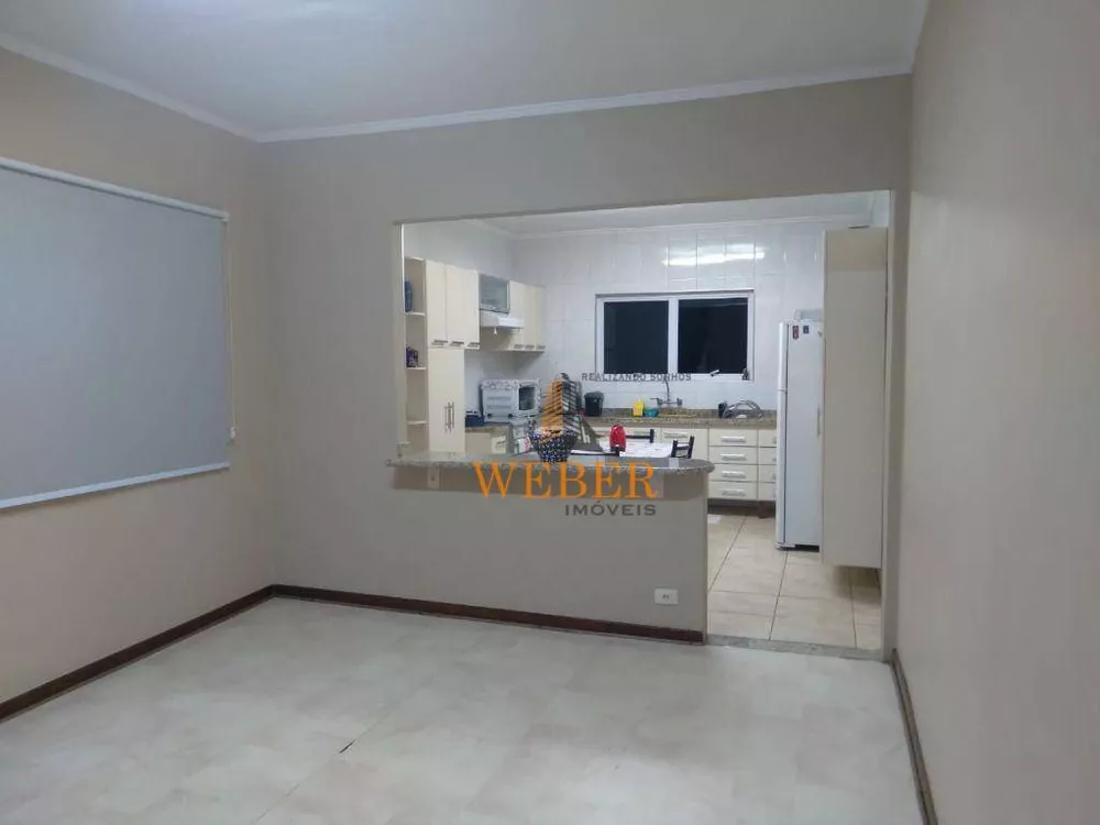 Casa à venda com 3 quartos, 148m² - Foto 2