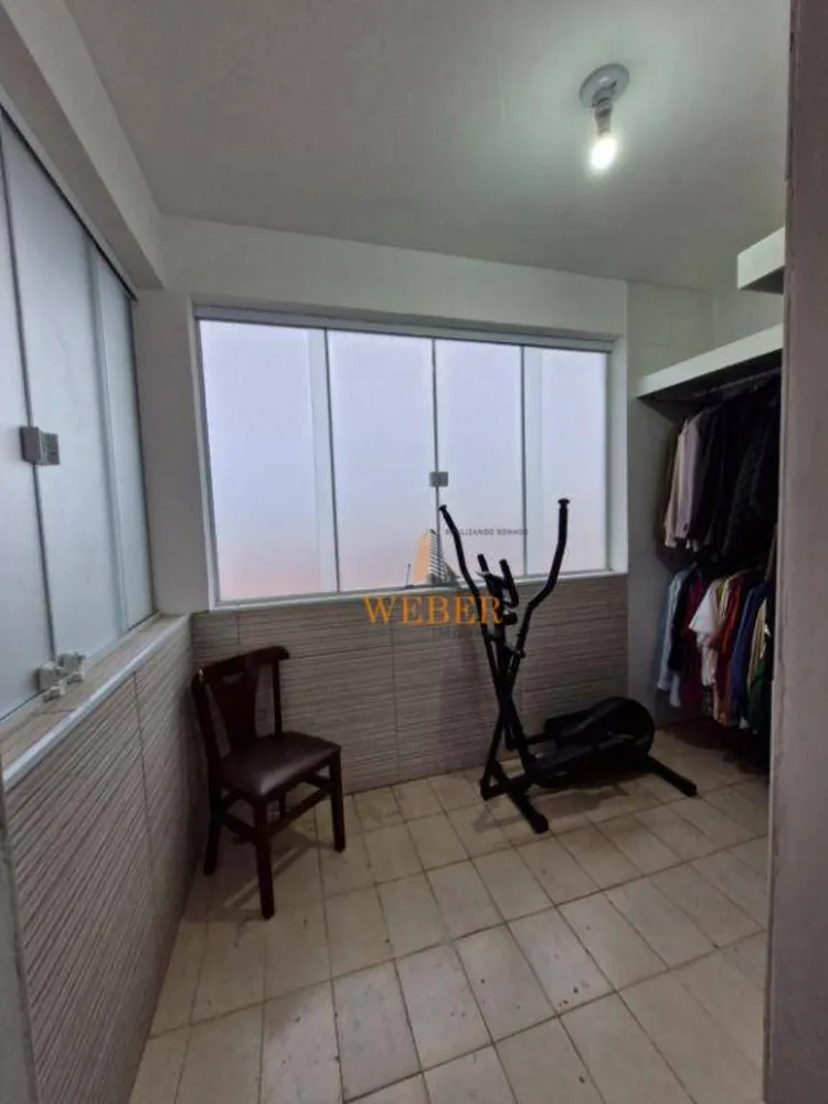 Casa, 6 quartos, 330 m² - Foto 11