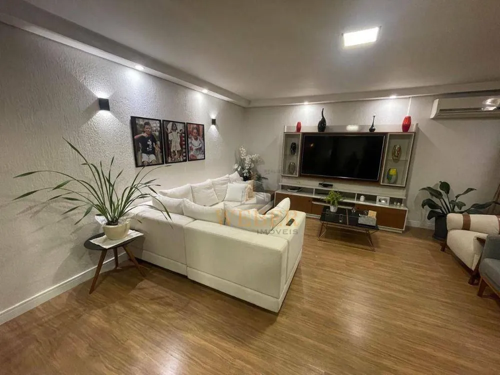 Casa, 3 quartos, 340 m² - Foto 6