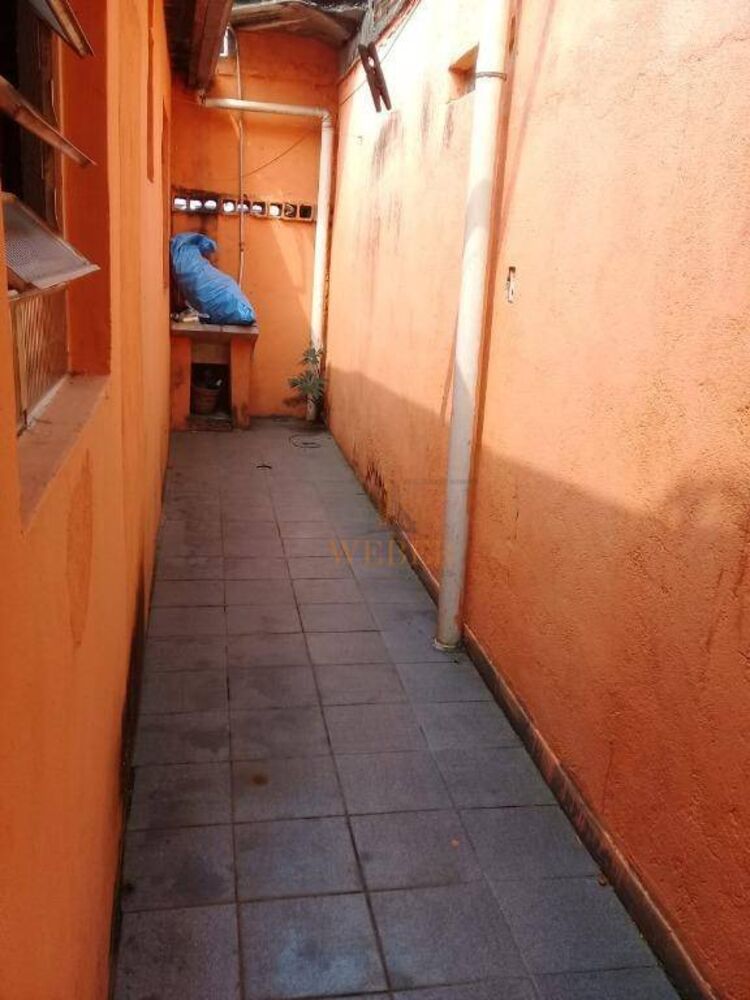 Casa, 4 quartos, 204 m² - Foto 1
