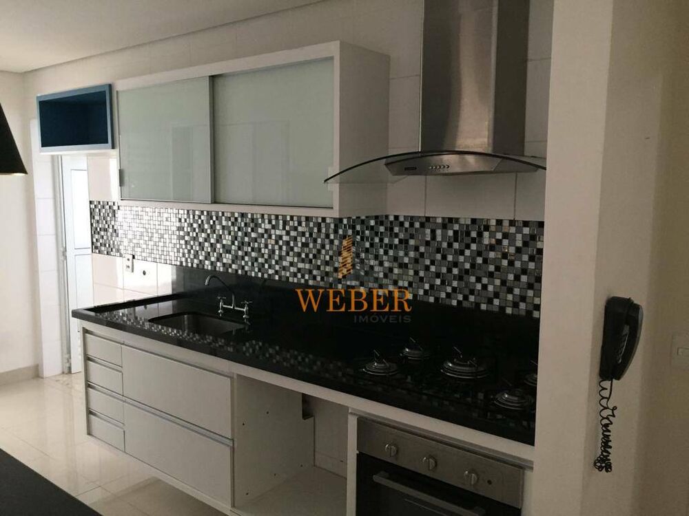 Apartamento à venda com 3 quartos, 97m² - Foto 4