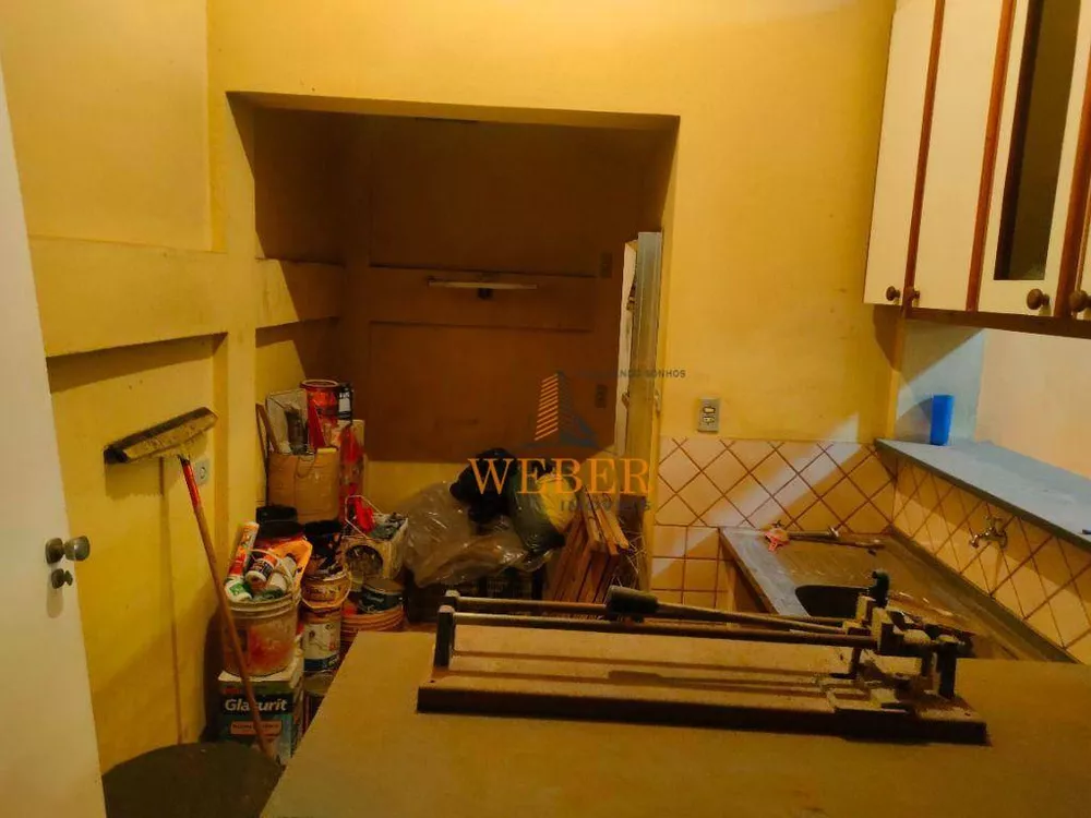 Sobrado, 5 quartos, 216 m² - Foto 4