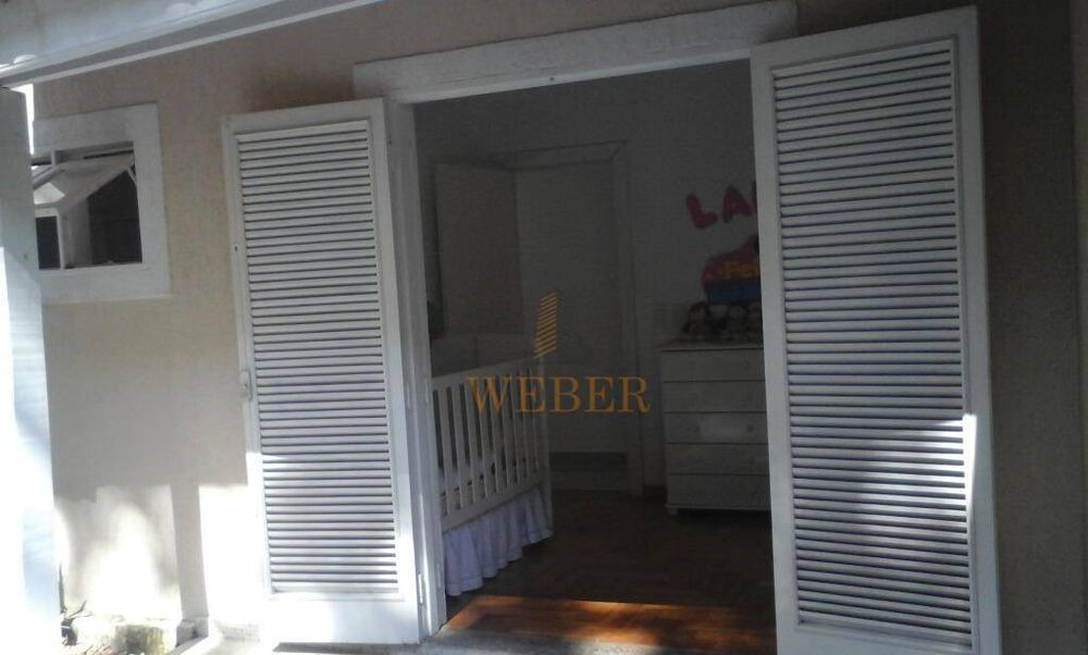 Sobrado, 5 quartos, 427 m² - Foto 2