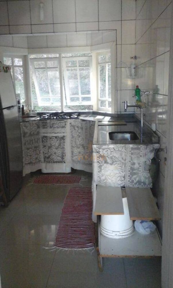 Sobrado, 5 quartos, 427 m² - Foto 1