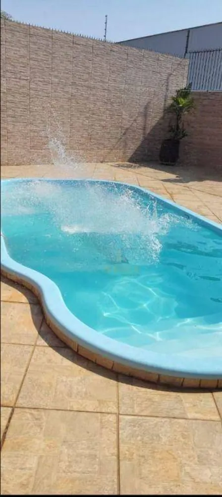 Casa, 3 quartos, 250 m² - Foto 10