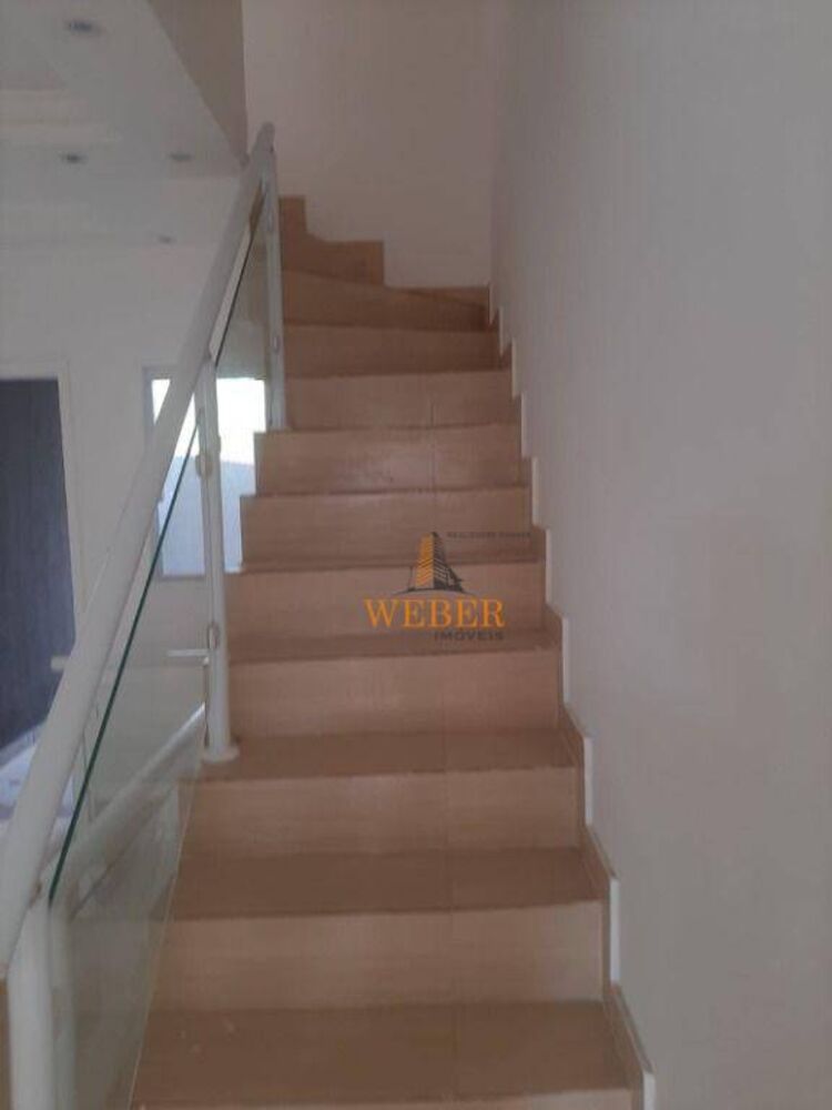 Casa, 3 quartos, 110 m² - Foto 2