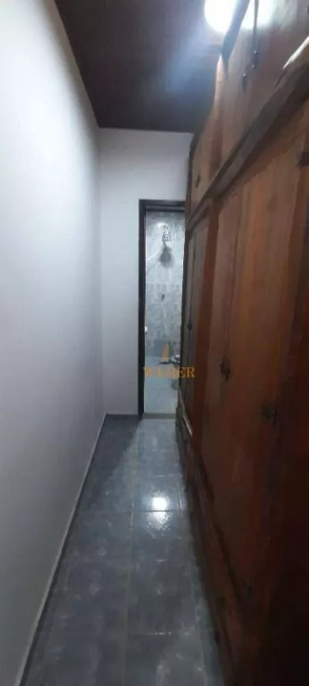 Casa à venda com 5 quartos, 300m² - Foto 2