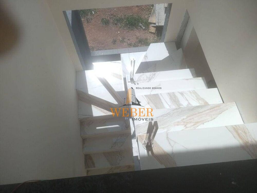 Sobrado, 3 quartos, 144 m² - Foto 2
