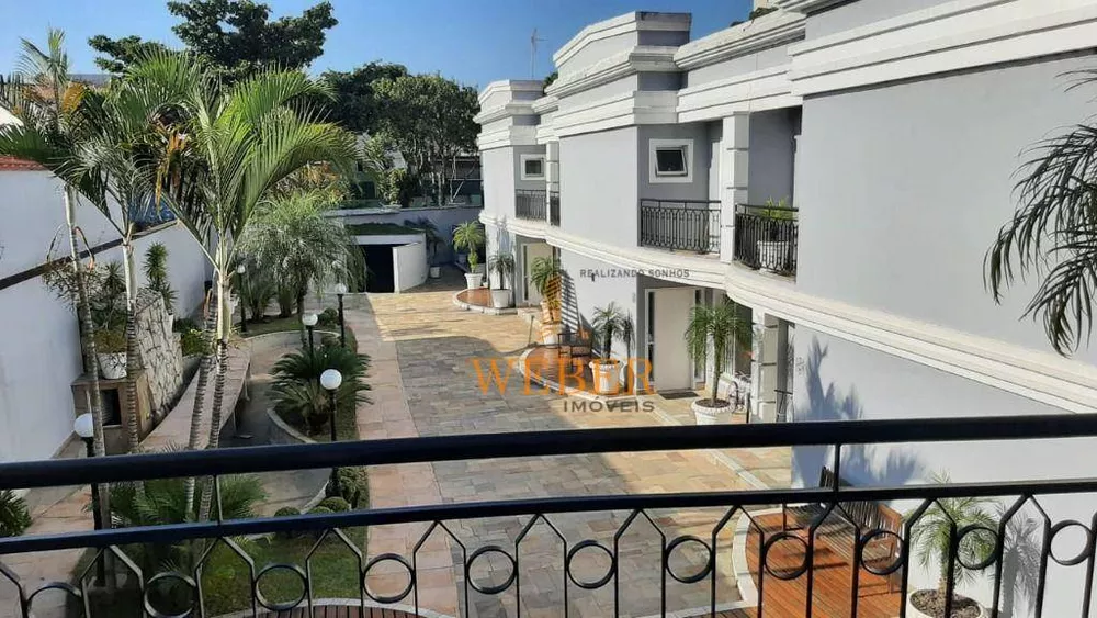 Casa de Condomínio à venda com 4 quartos, 325m² - Foto 3