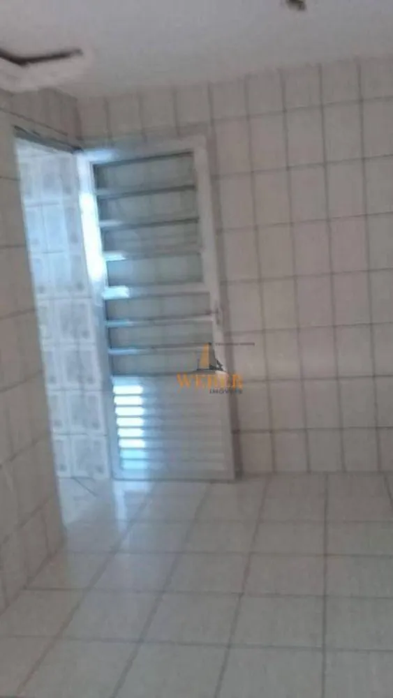 Casa, 4 quartos, 175 m² - Foto 1