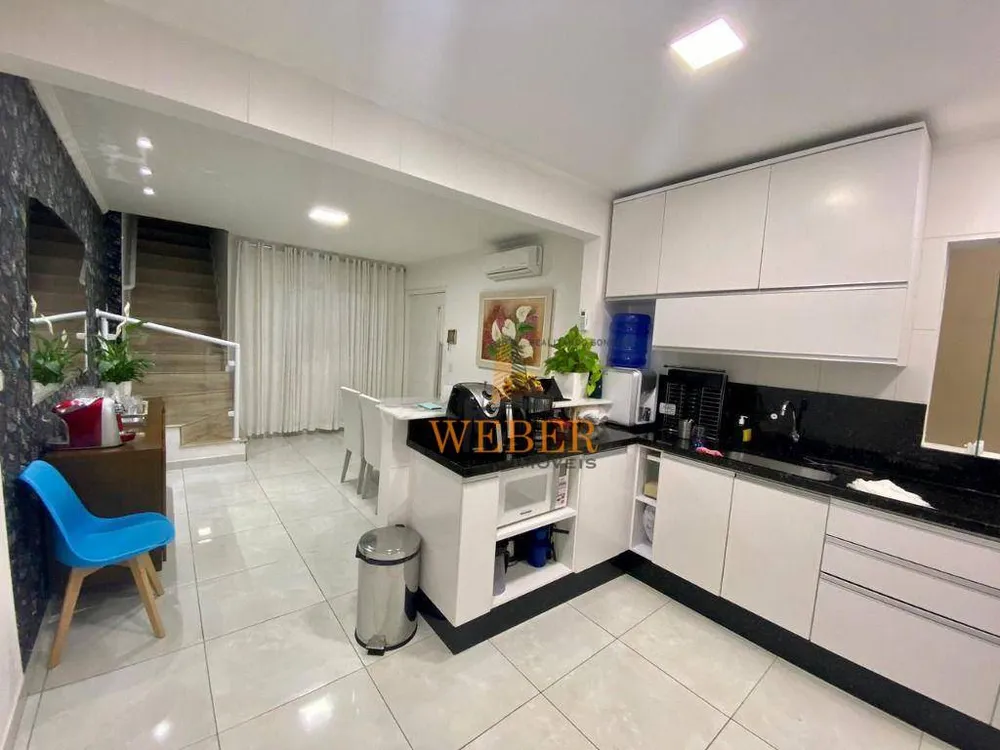 Sobrado, 4 quartos, 160 m² - Foto 1