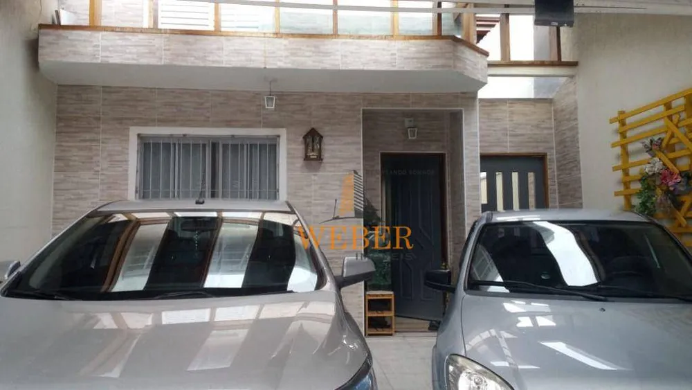 Sobrado, 3 quartos, 230 m² - Foto 1