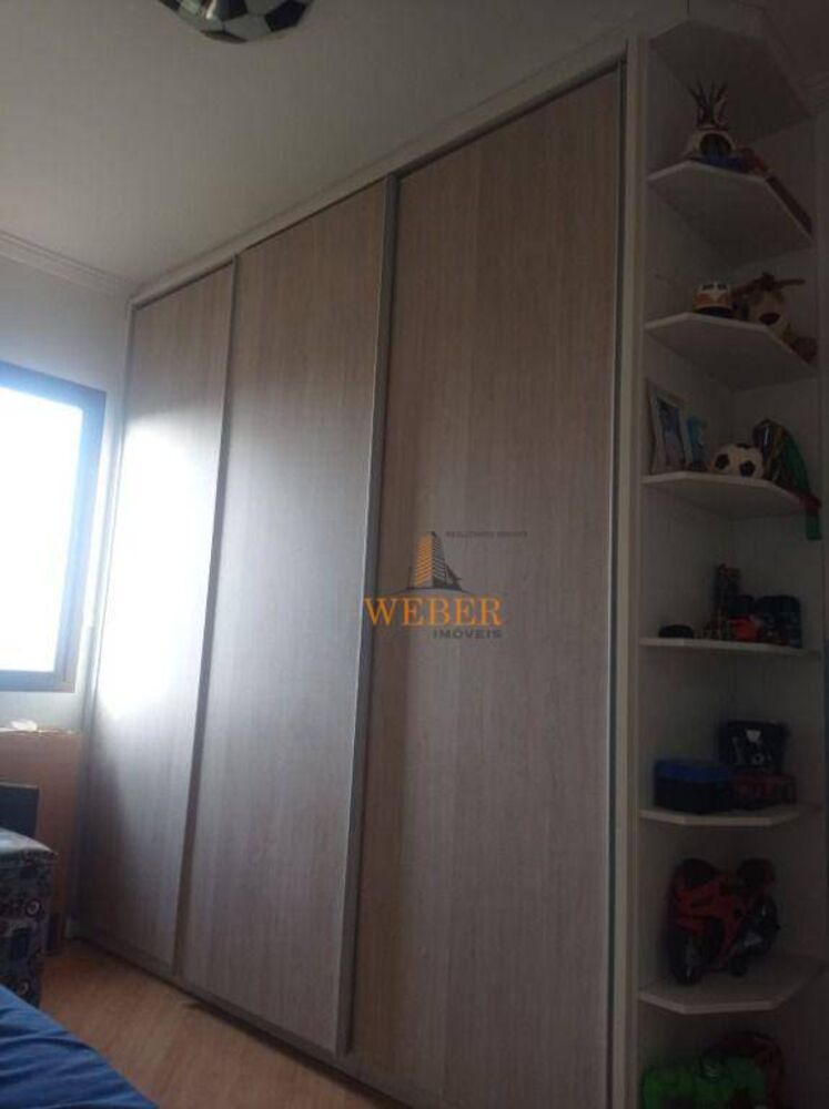 Apartamento à venda com 3 quartos, 76m² - Foto 4