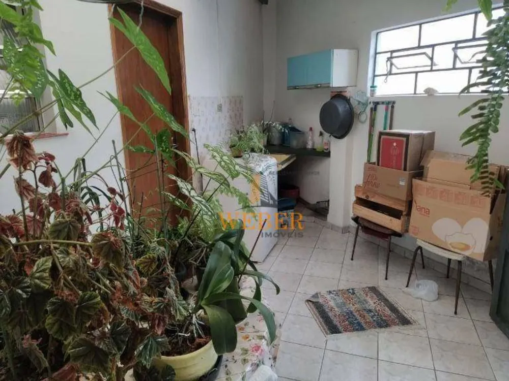 Casa, 5 quartos, 180 m² - Foto 9