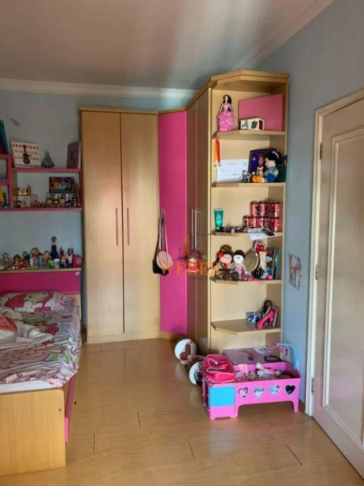 Sobrado, 3 quartos, 217 m² - Foto 2