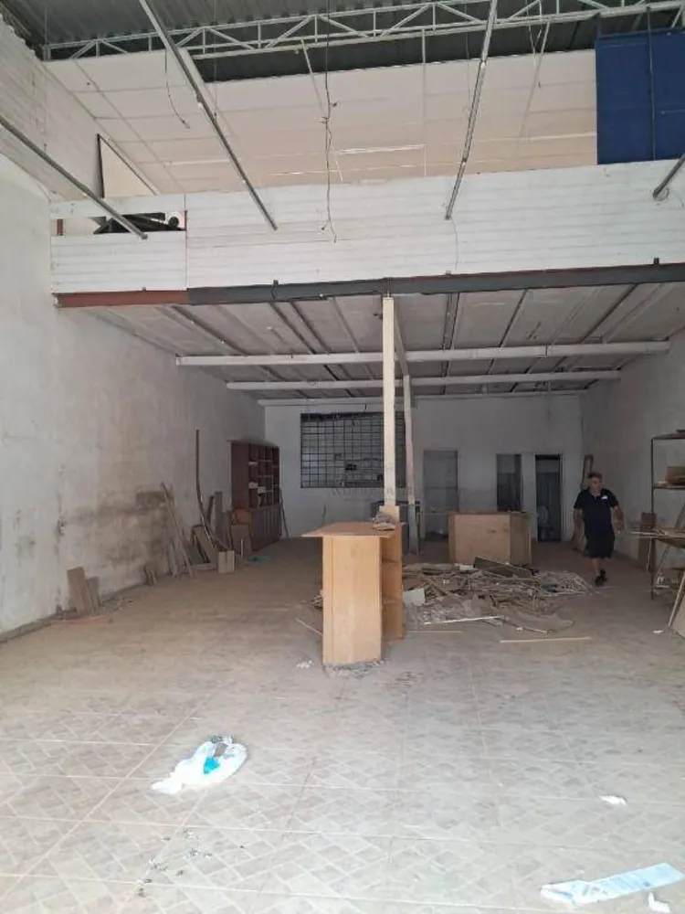 Loja-Salão, 290 m² - Foto 1