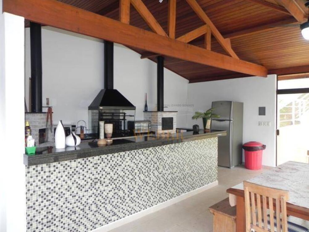 Casa à venda com 5 quartos, 890m² - Foto 5