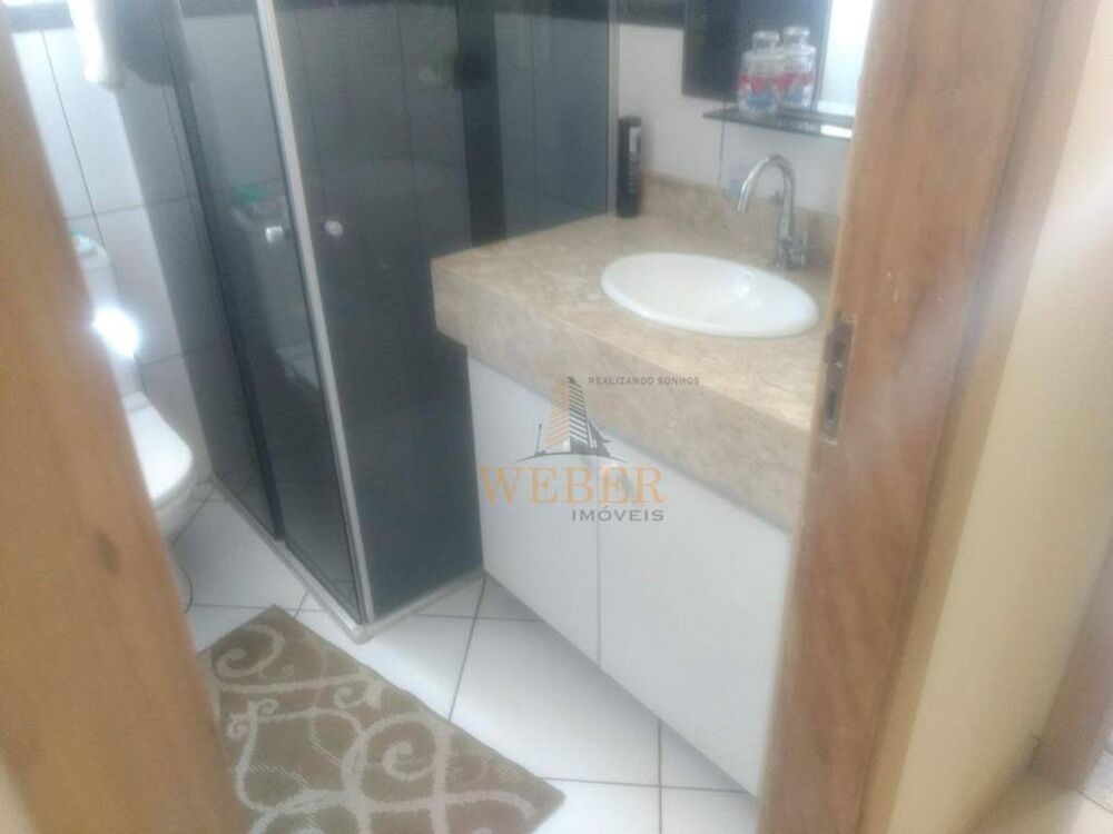 Casa, 4 quartos, 193 m² - Foto 4