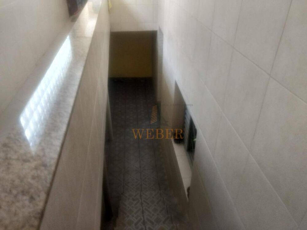 Casa, 4 quartos, 193 m² - Foto 2