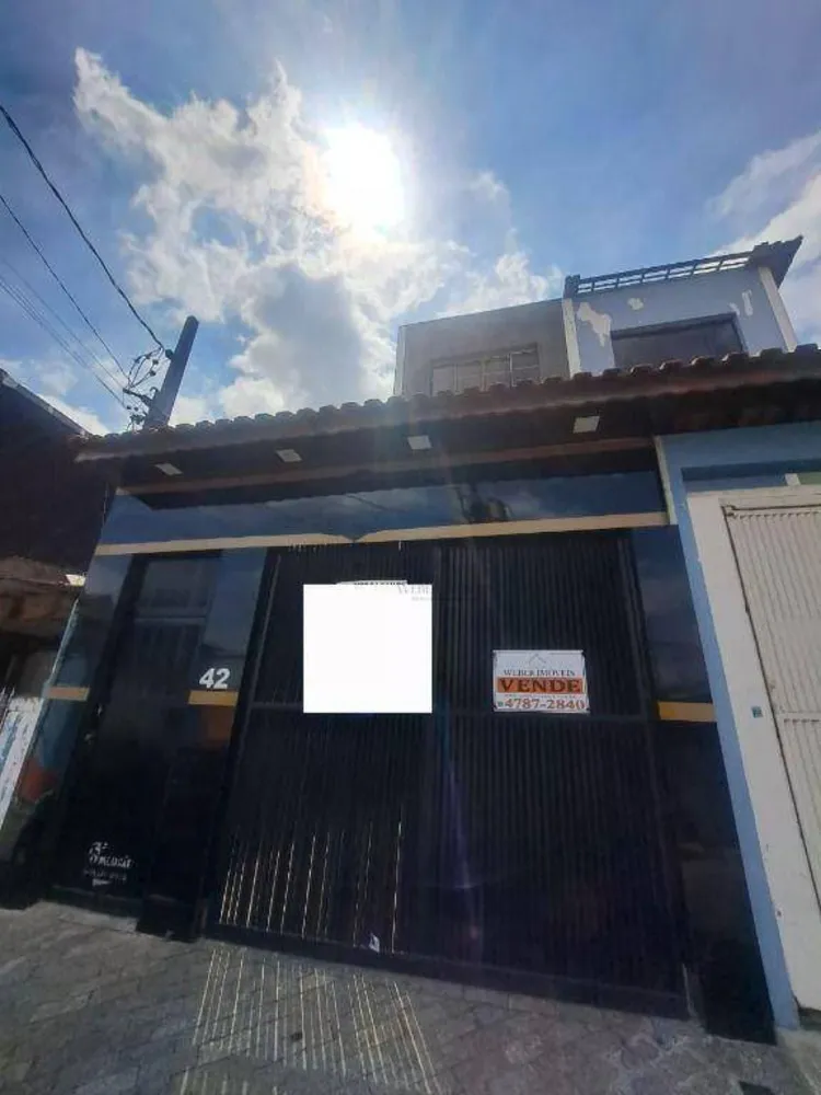Sobrado, 3 quartos, 180 m² - Foto 1