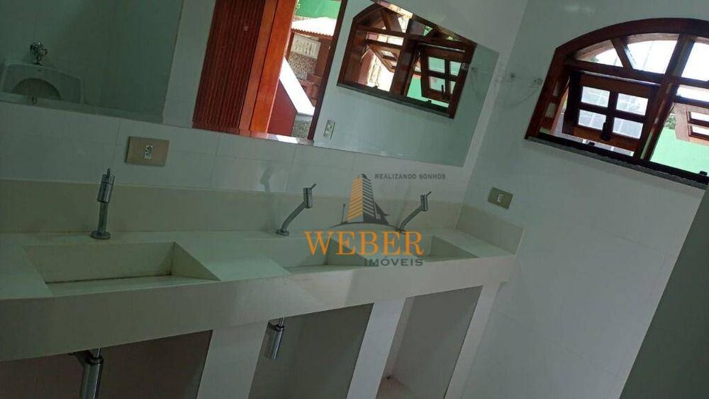 Chácara, 7 quartos, 2500 m² - Foto 1