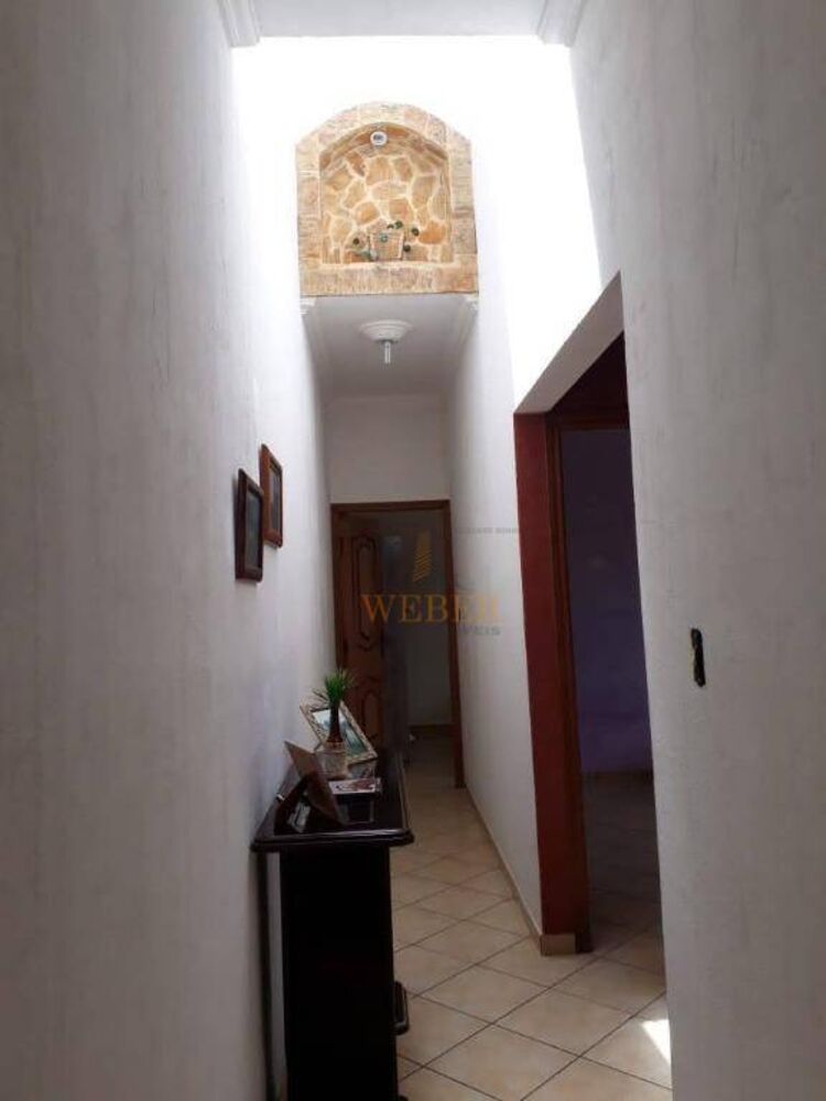 Sobrado, 4 quartos, 232 m² - Foto 1