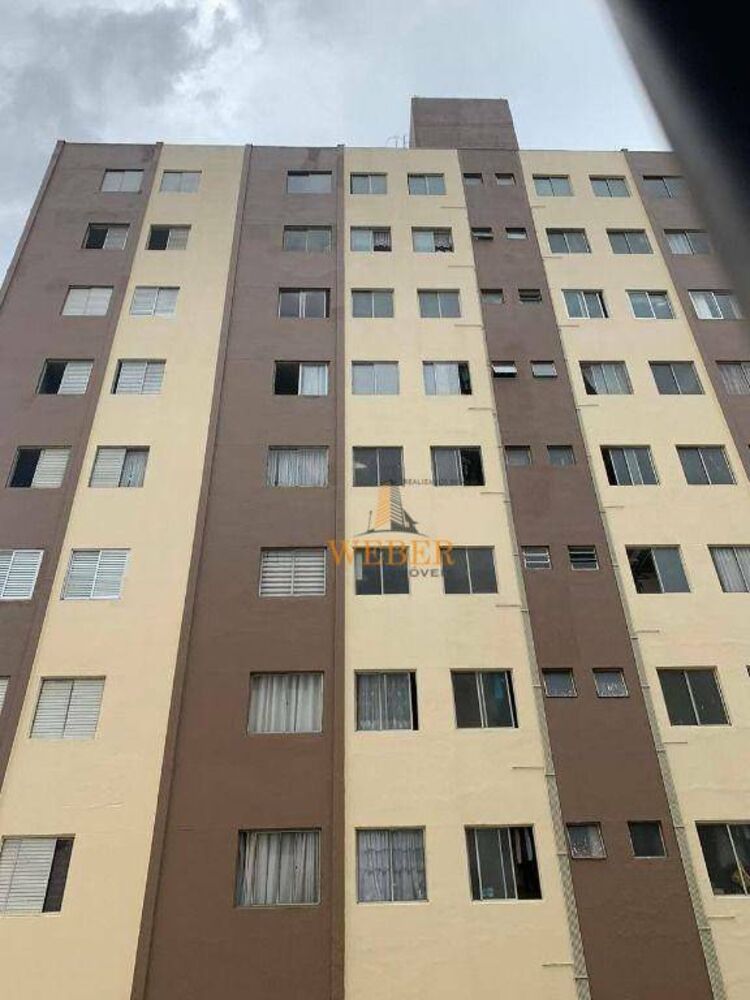 Apartamento à venda com 2 quartos, 80m² - Foto 2