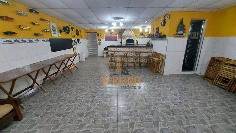 Casa, 3 quartos, 302 m² - Foto 8