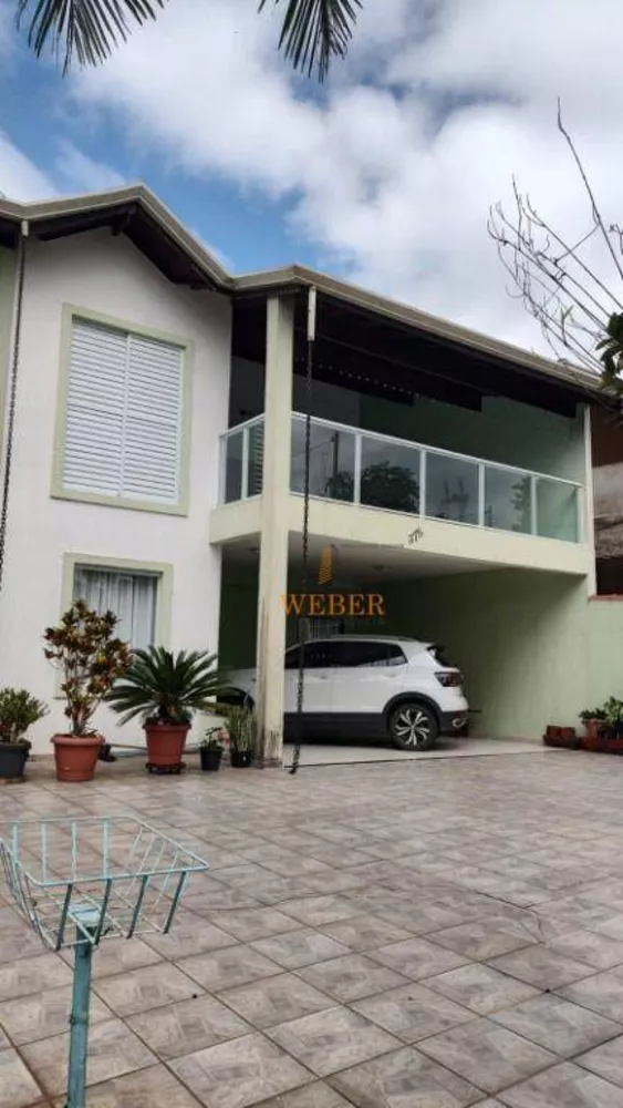 Sobrado à venda com 5 quartos, 404m² - Foto 2