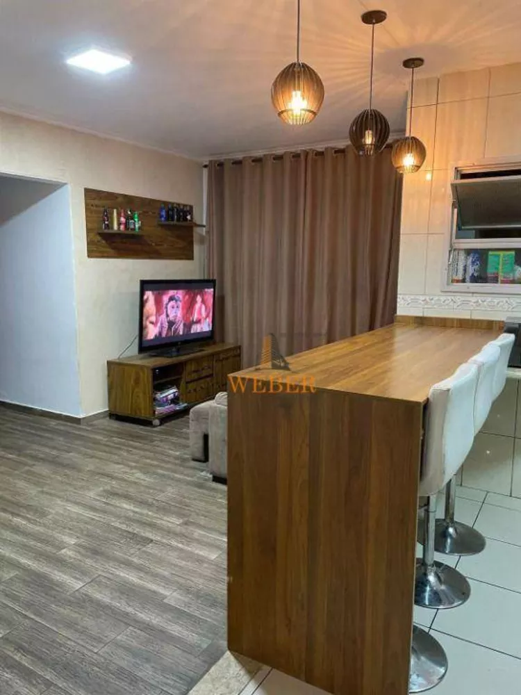 Apartamento à venda com 2 quartos, 63m² - Foto 1