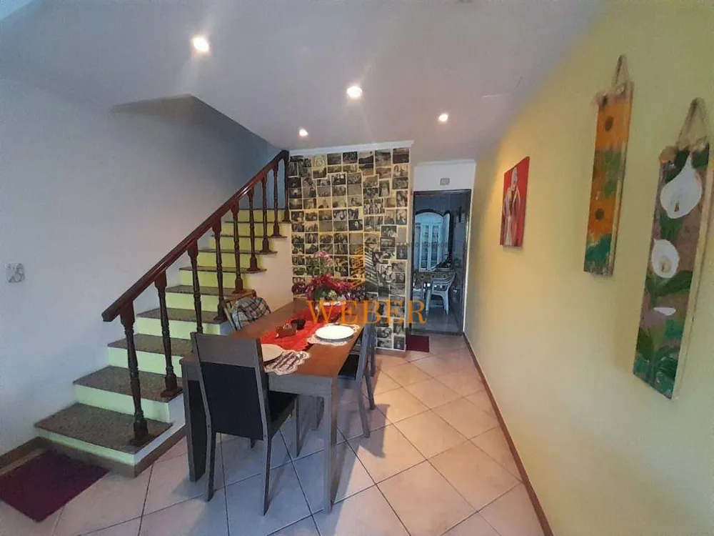 Sobrado, 3 quartos, 175 m² - Foto 1