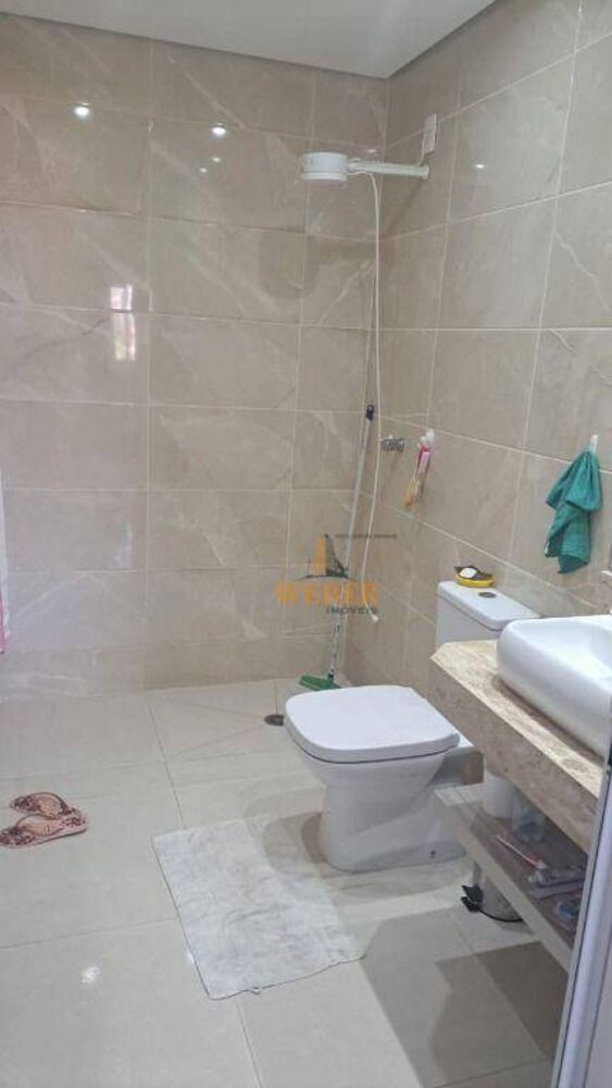 Casa, 3 quartos, 210 m² - Foto 4