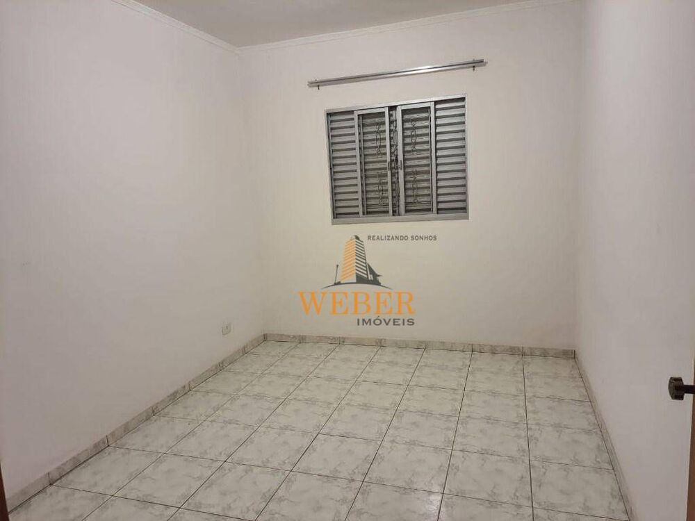 Casa à venda com 2 quartos, 75m² - Foto 4
