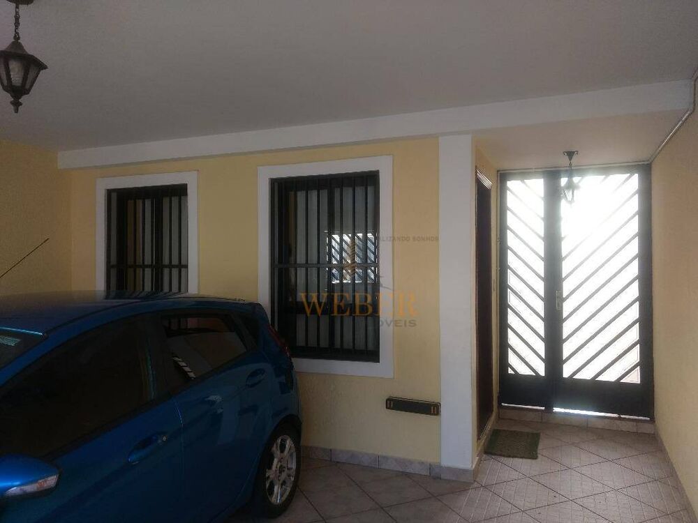 Sobrado, 3 quartos, 179 m² - Foto 1