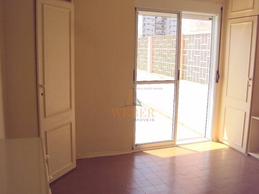 Casa, 4 quartos, 275 m² - Foto 4
