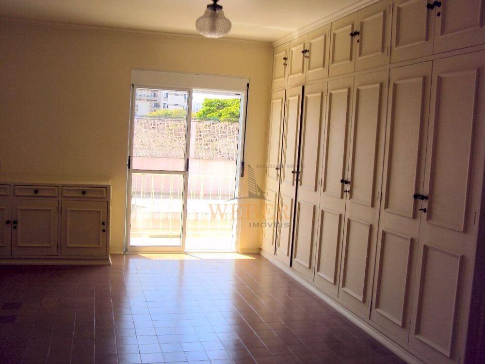 Casa, 4 quartos, 275 m² - Foto 1