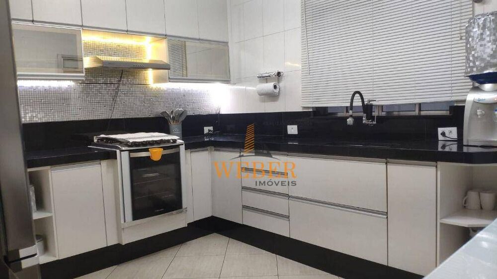 Sobrado à venda com 2 quartos, 190m² - Foto 9