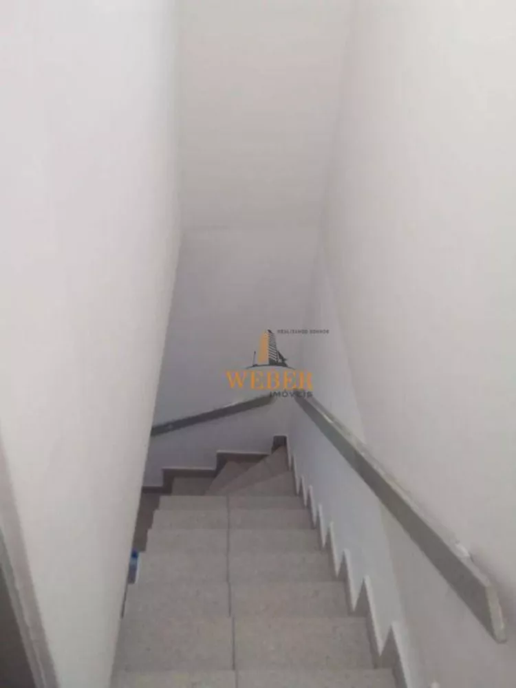 Sobrado à venda com 2 quartos, 60m² - Foto 2