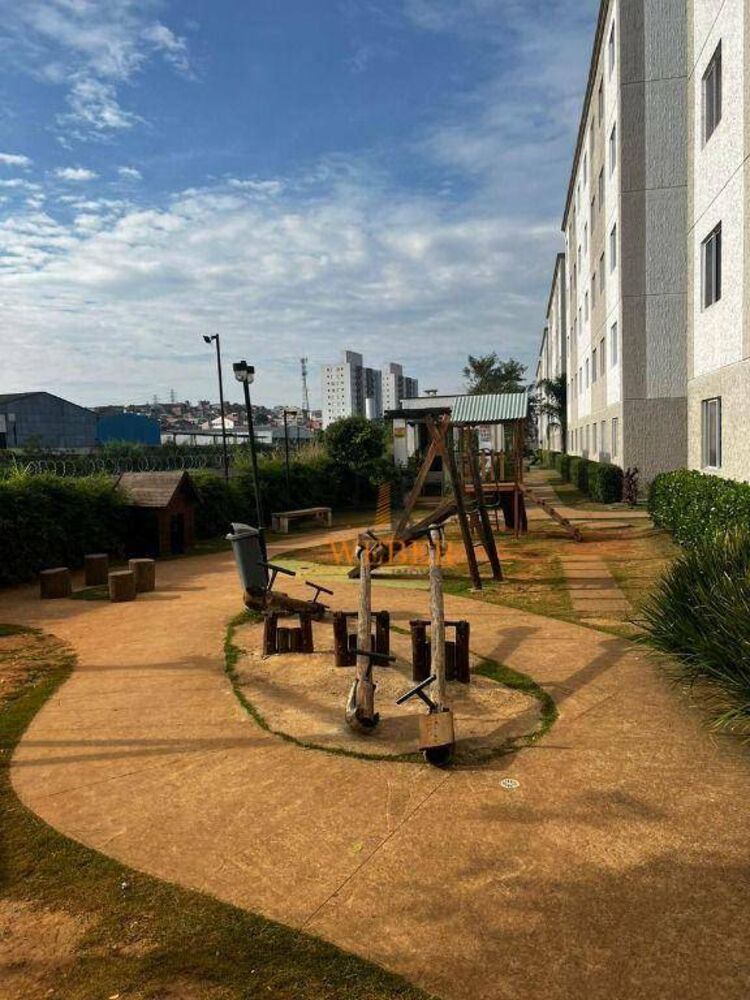 Apartamento à venda com 2 quartos, 44m² - Foto 2