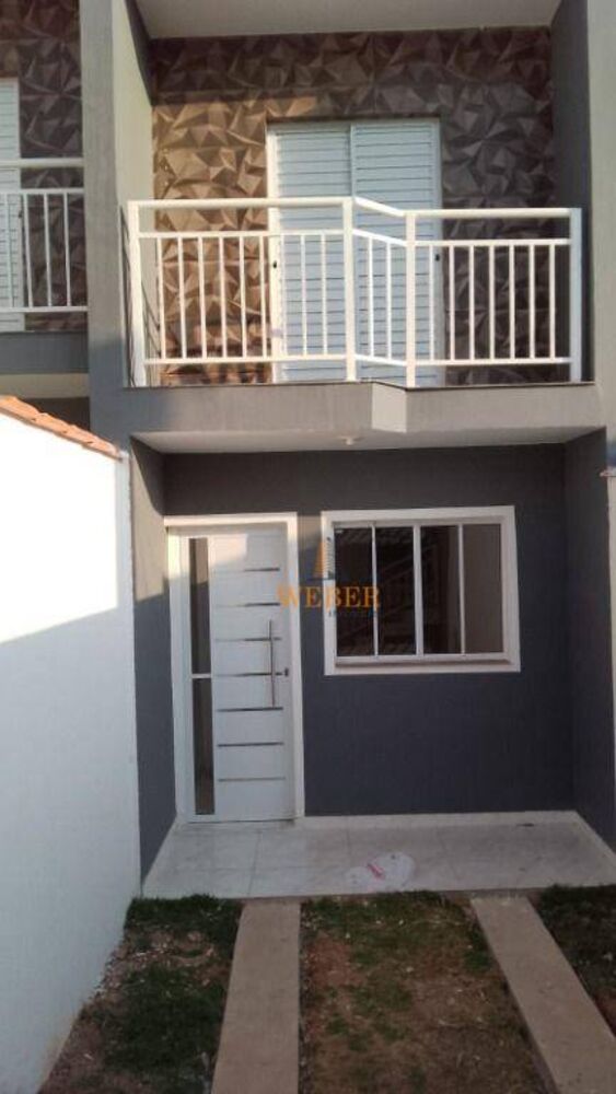 Casa, 2 quartos, 72 m² - Foto 1