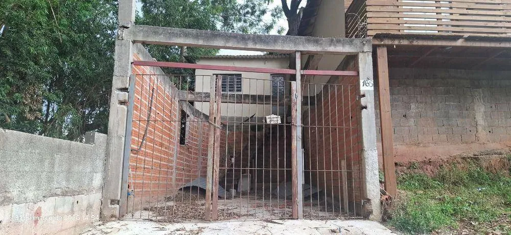 Casa, 8 quartos, 120 m² - Foto 1
