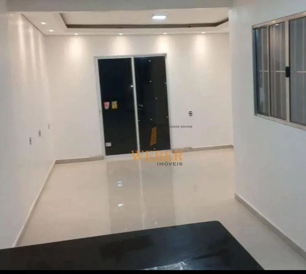 Sobrado, 3 quartos, 200 m² - Foto 1