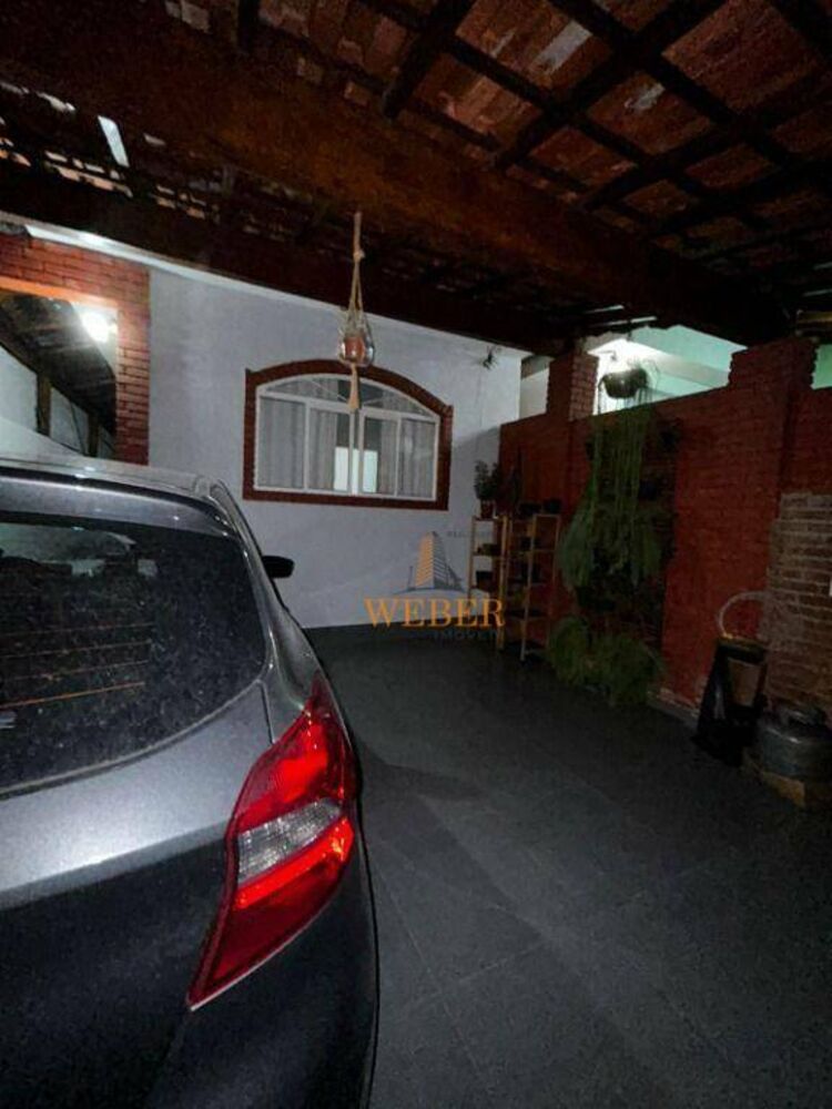 Casa, 3 quartos, 130 m² - Foto 1