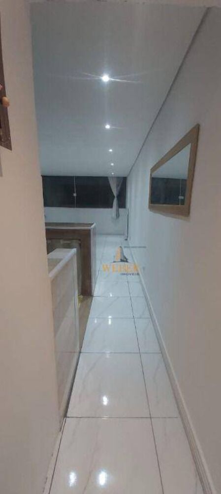 Sobrado à venda com 2 quartos, 100m² - Foto 4