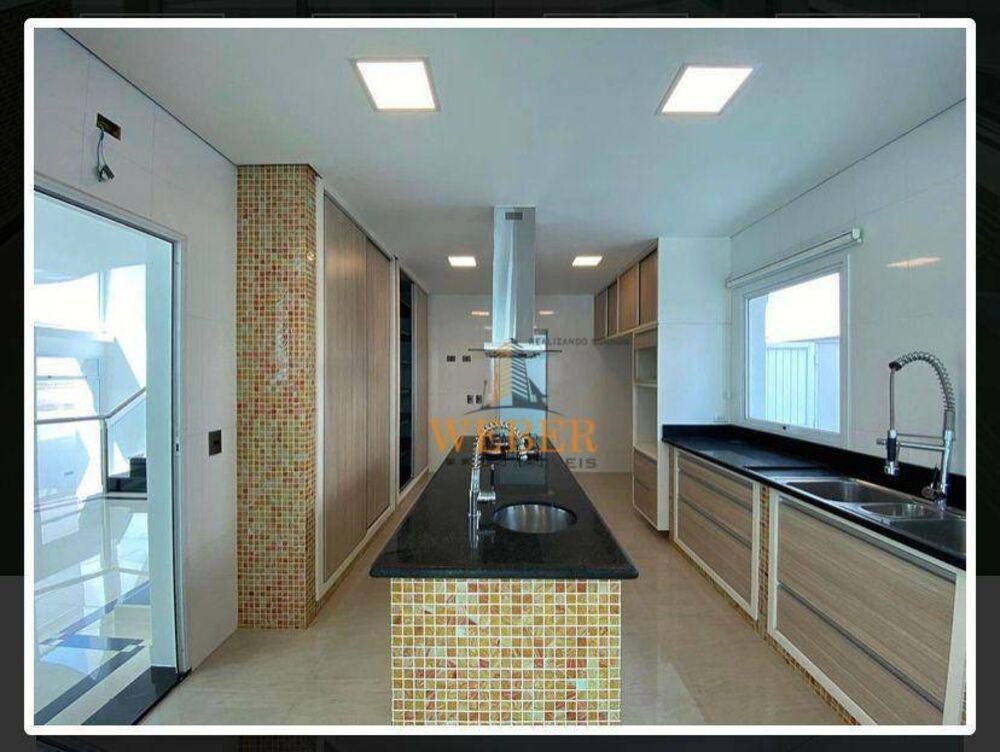 Sobrado à venda com 4 quartos, 536m² - Foto 3