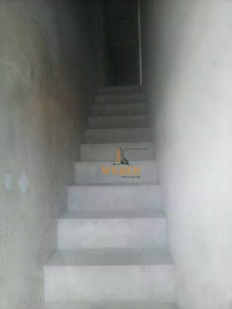 Sobrado, 4 quartos, 180 m² - Foto 2